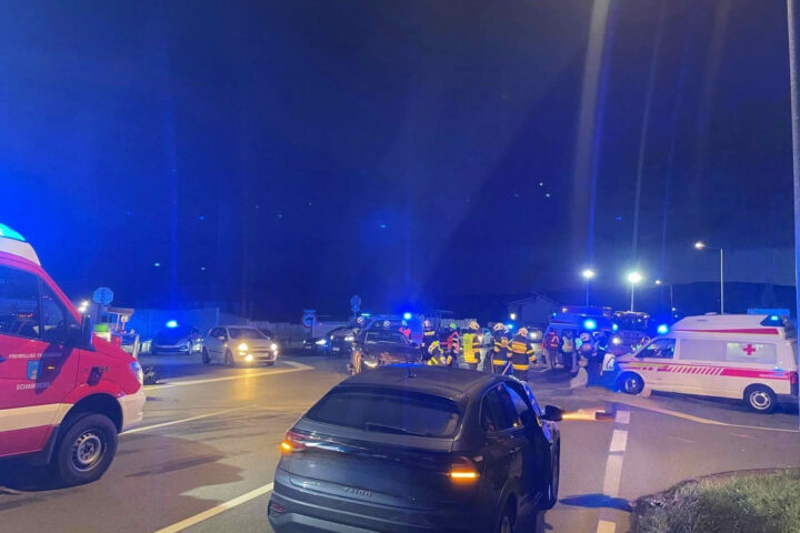 Verkehrsunfall auf der B76