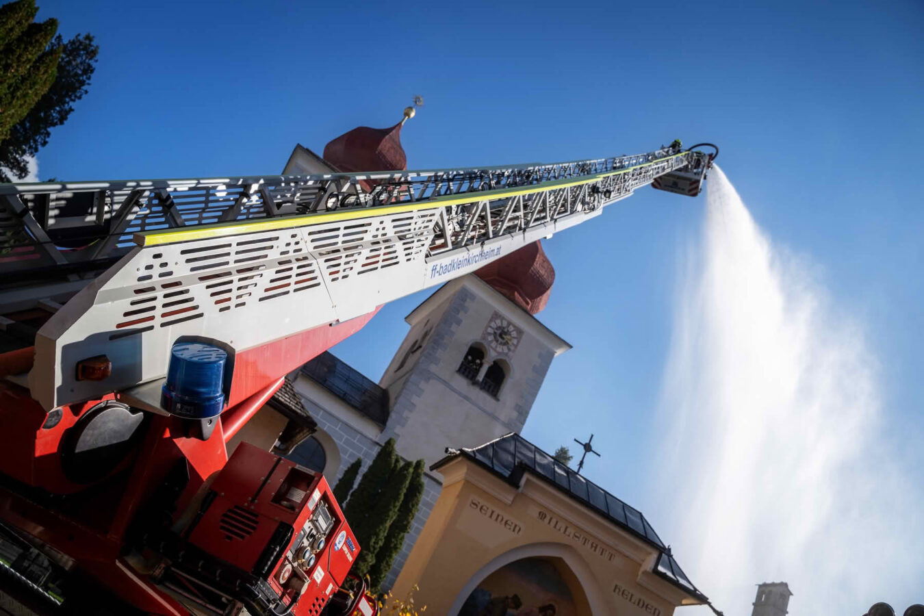 Großübung: Brand im historischen Ortskern von Millstatt