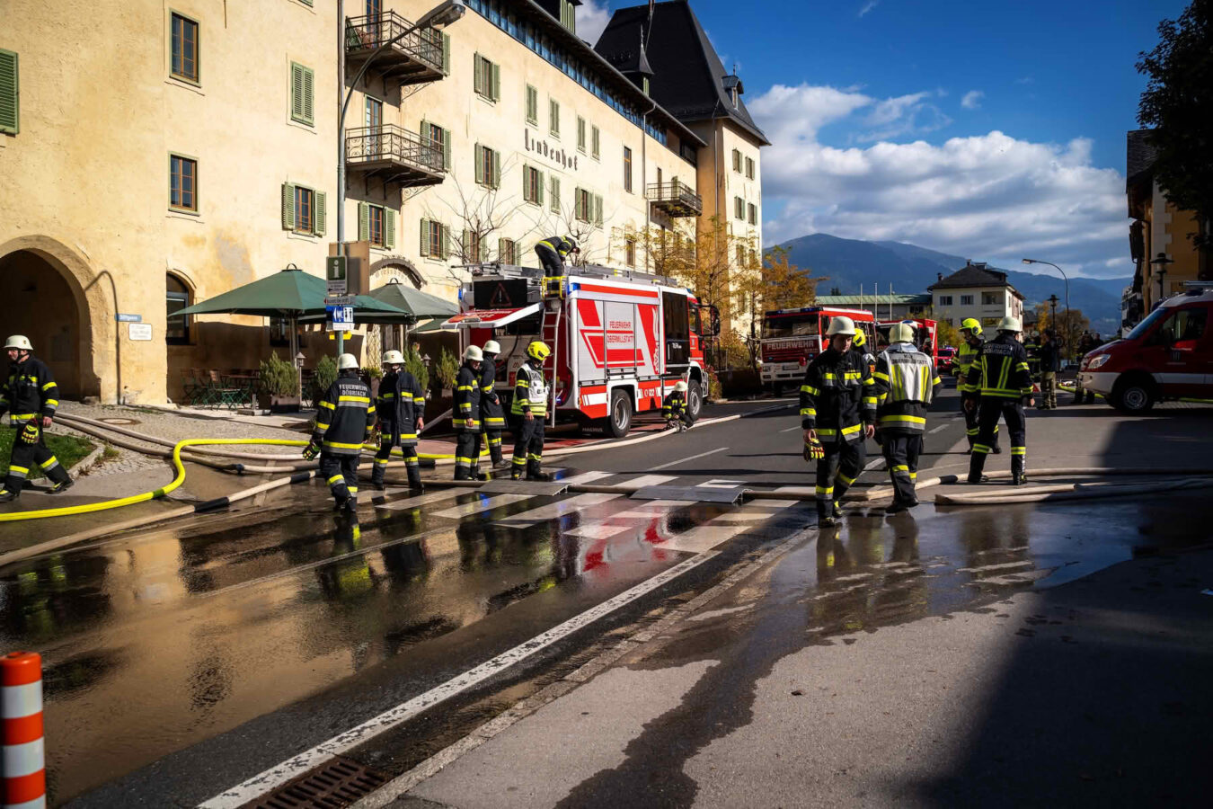 Großübung: Brand im historischen Ortskern von Millstatt