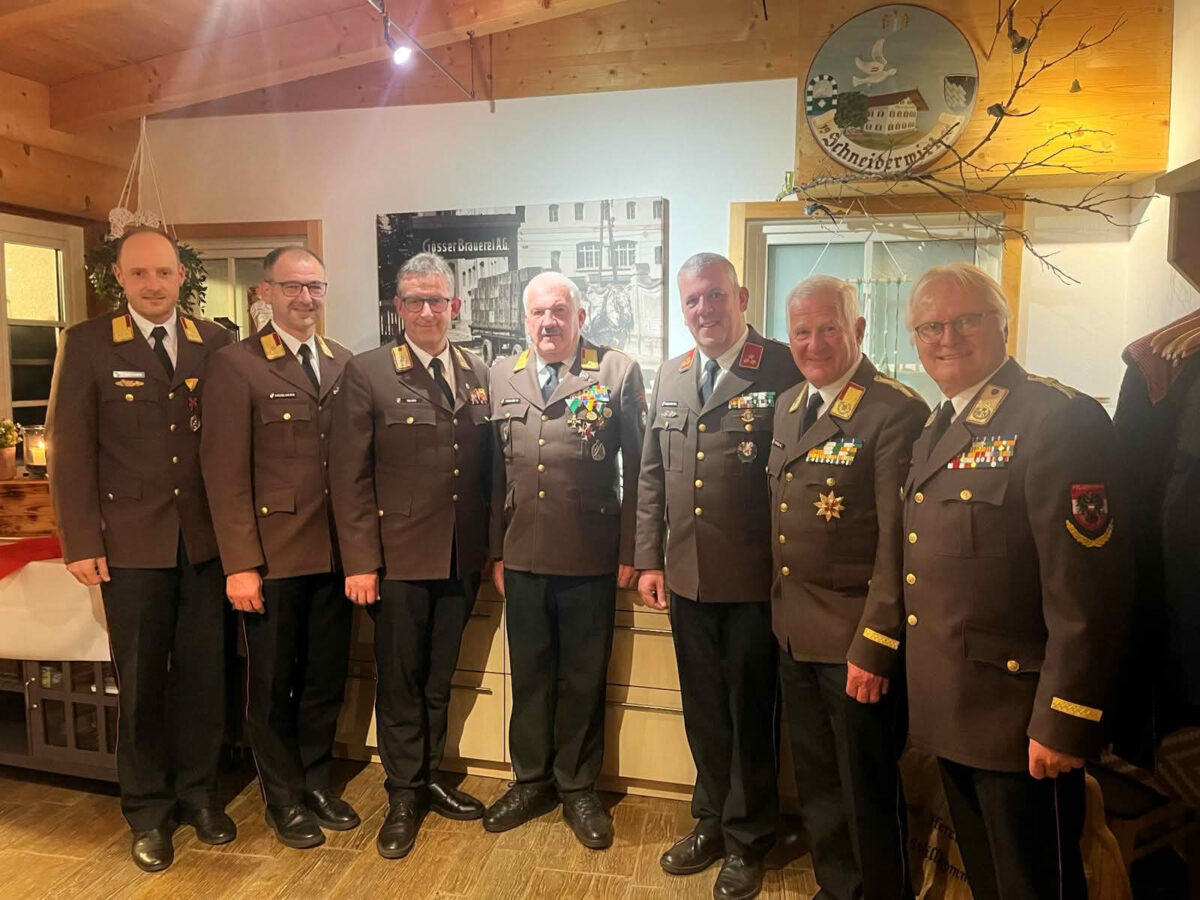 BFV Liezen: Feuerwehrabschnitt Ausseerland unter neuem Kommando 4 Feuerwehrabschnitt Ausseerland unter neuem Kommando