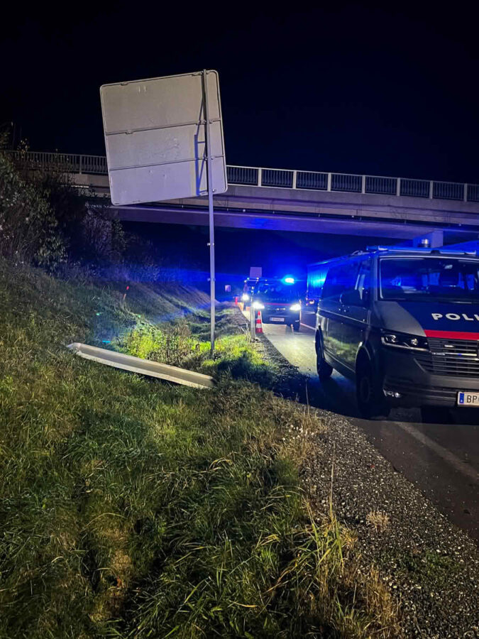 Verkehrsunfall auf der A9