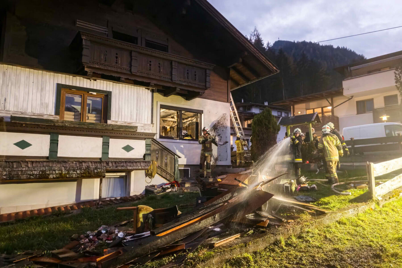 Küchenbrand in Schlitters