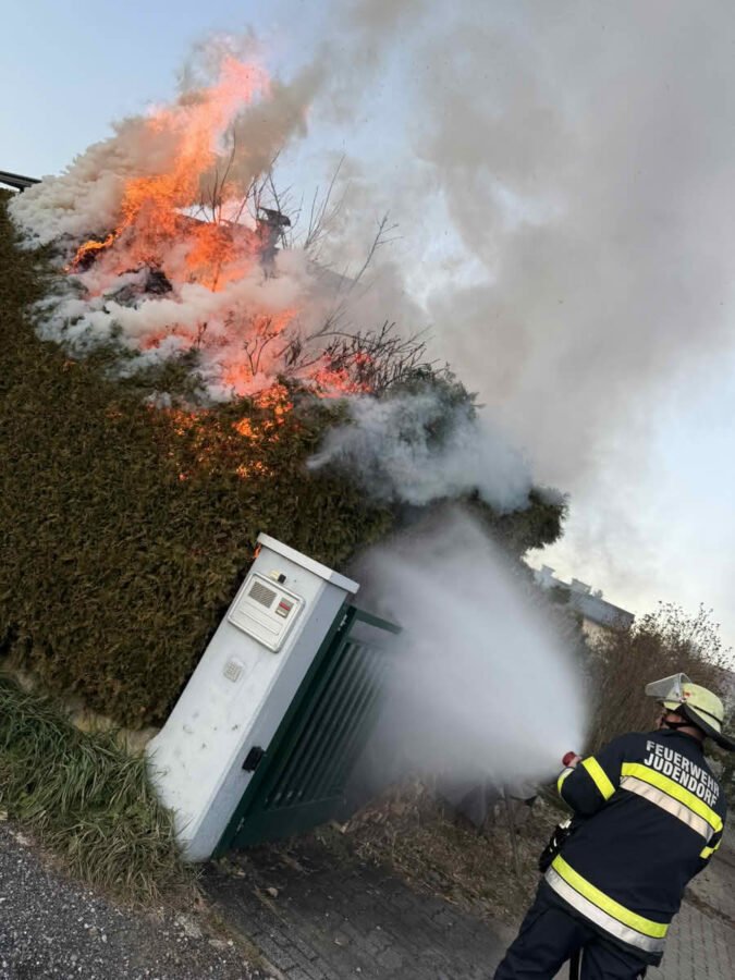Brand eines Nebengebäudes