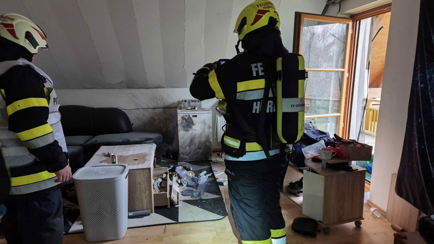 Böllerexplosion in Einfamilienwohnhaus