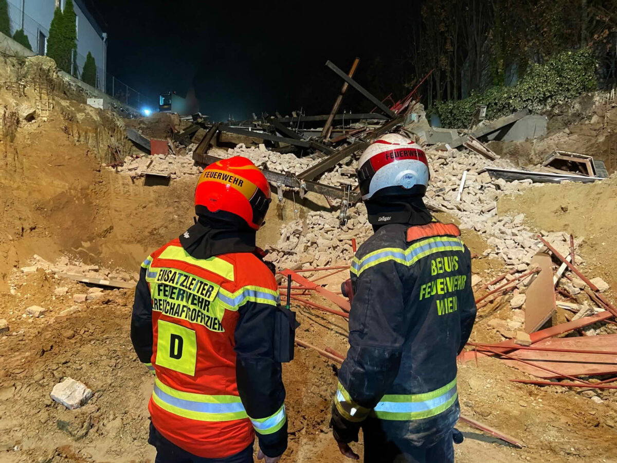 Einsturz eines in Umbau befindlichen Gebäudes