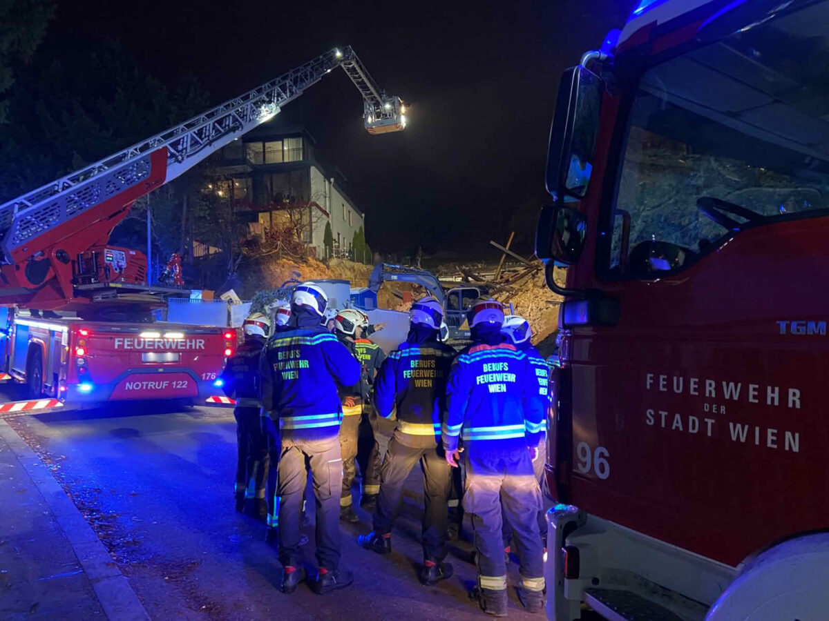 Einsturz eines in Umbau befindlichen Gebäudes