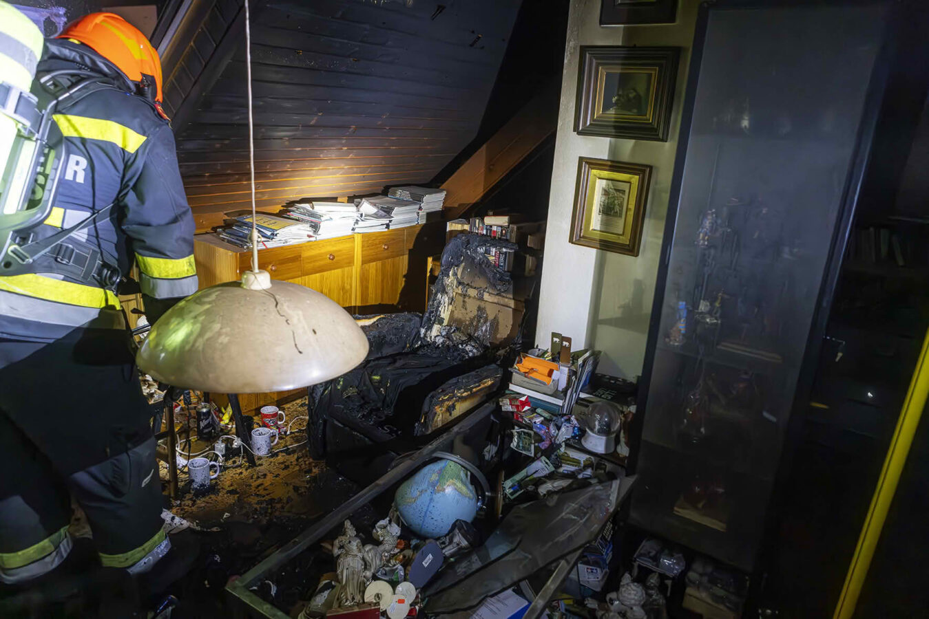 FF Krems: Menschenrettung bei Wohnungsbrand in Innenstadt 8 Menschenrettung bei Wohnungsbrand