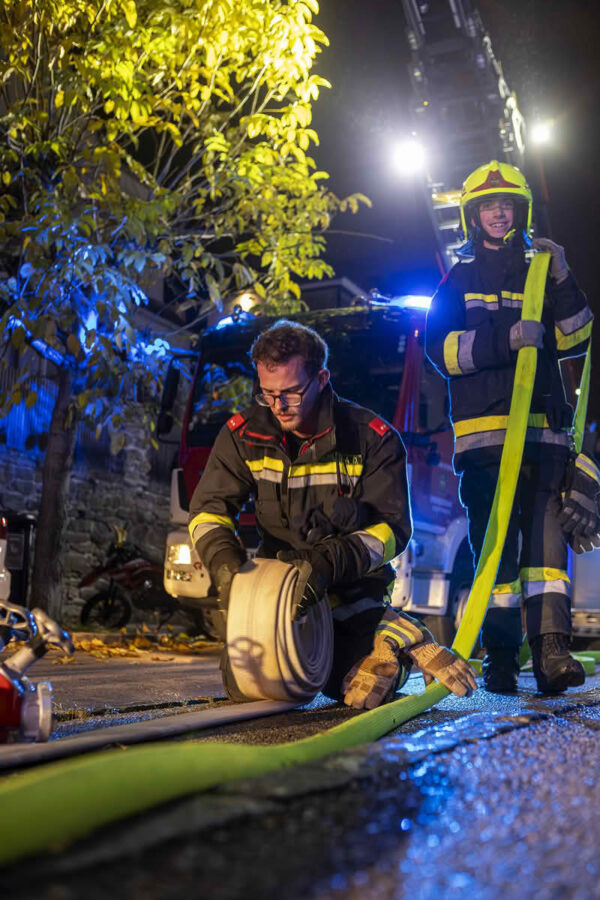 FF Krems: Menschenrettung bei Wohnungsbrand in Innenstadt 10 Menschenrettung bei Wohnungsbrand