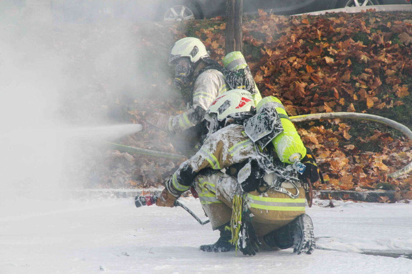 FF Oberndorf: Brand eines Elektroautos 8 Brand eines Elektroautos