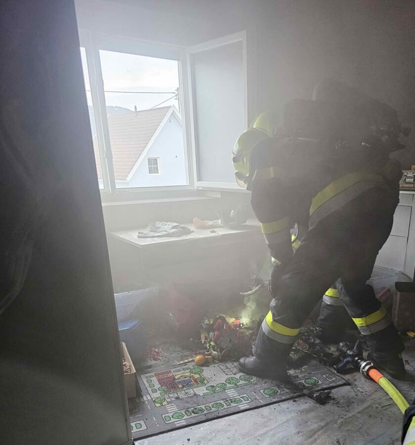 HFW Villach: Spielzeug brennt im Kinderzimmer 2 Spielzeug brennt im Kinderzimmer