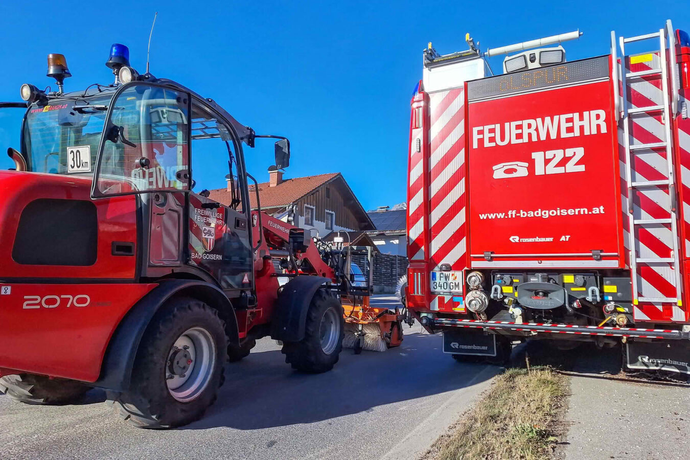 Fast 3 km lange XXL-Ölspur beseitigt