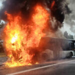 HFW Villach: Reisebusbrand auf der Autobahn