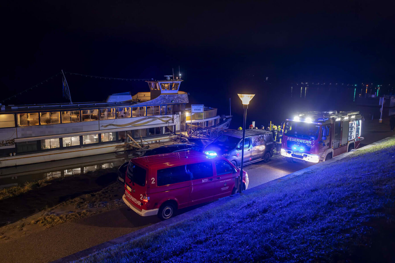 Schiffsbrand auf der Donau