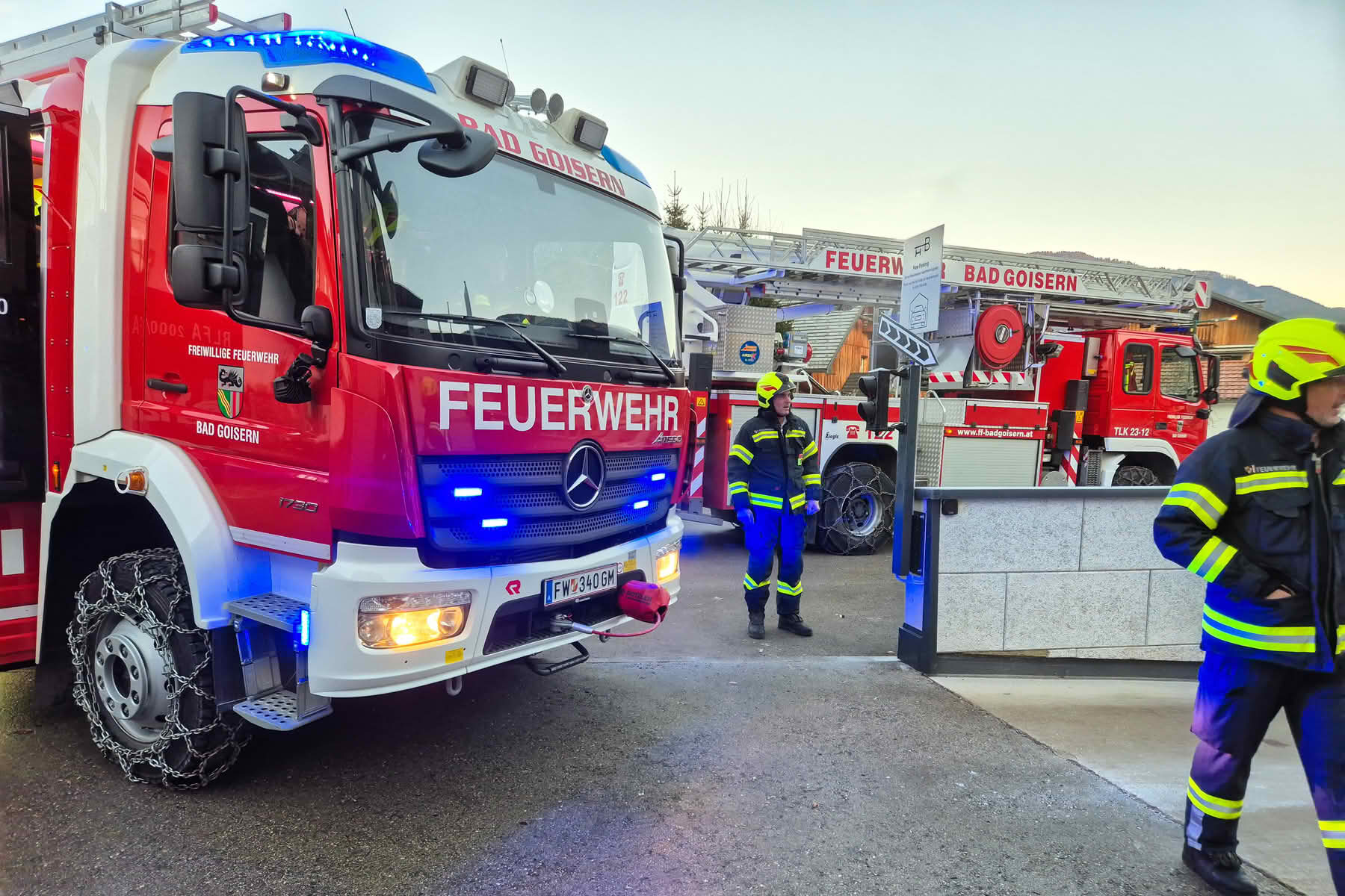 FF Bad Goisern: Unterstützung Rettungsdienst und Brandmeldealarm