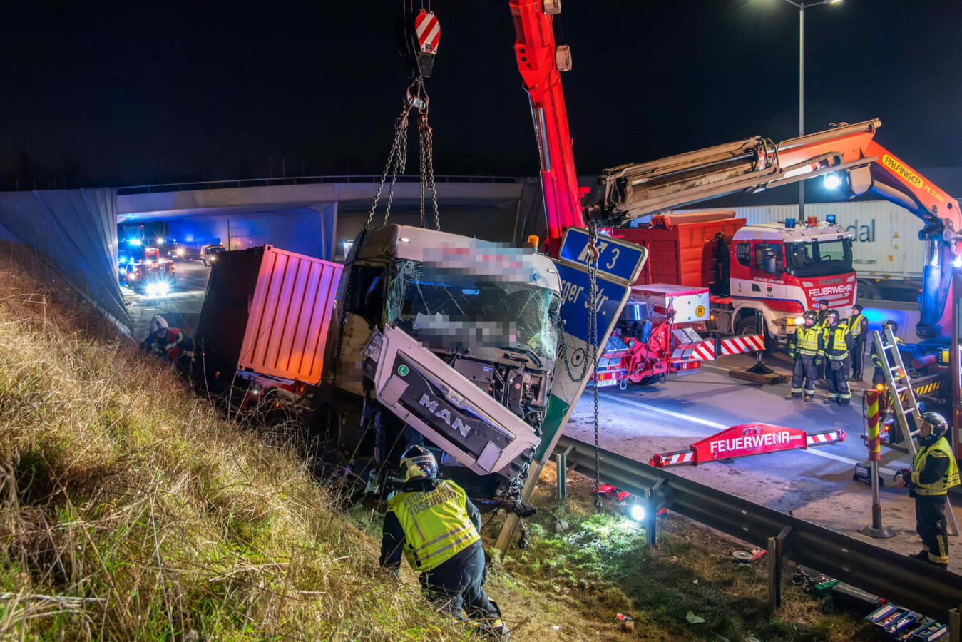 Schwerer Verkehrsunfall auf der S1