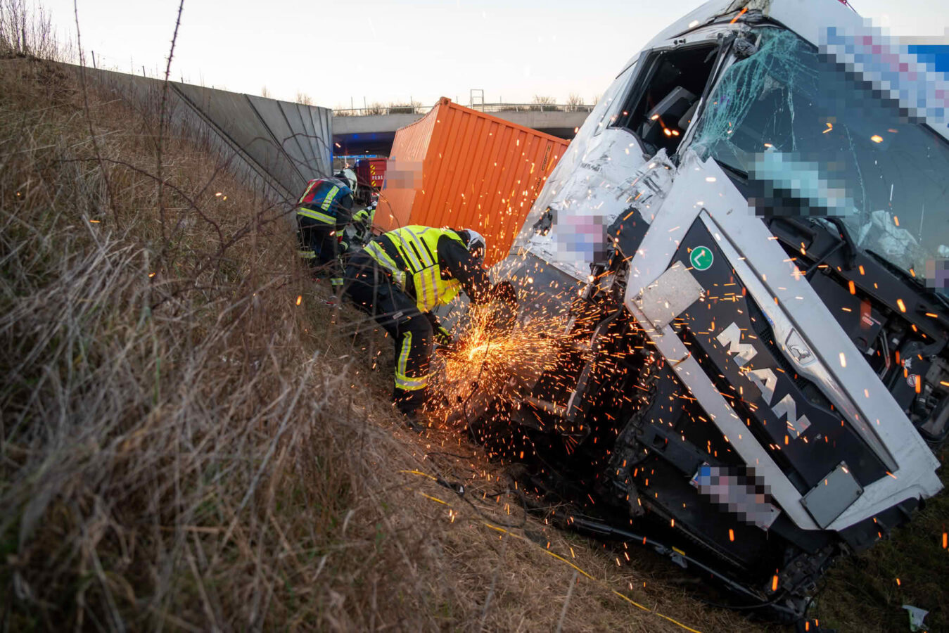 Schwerer Verkehrsunfall auf der S1