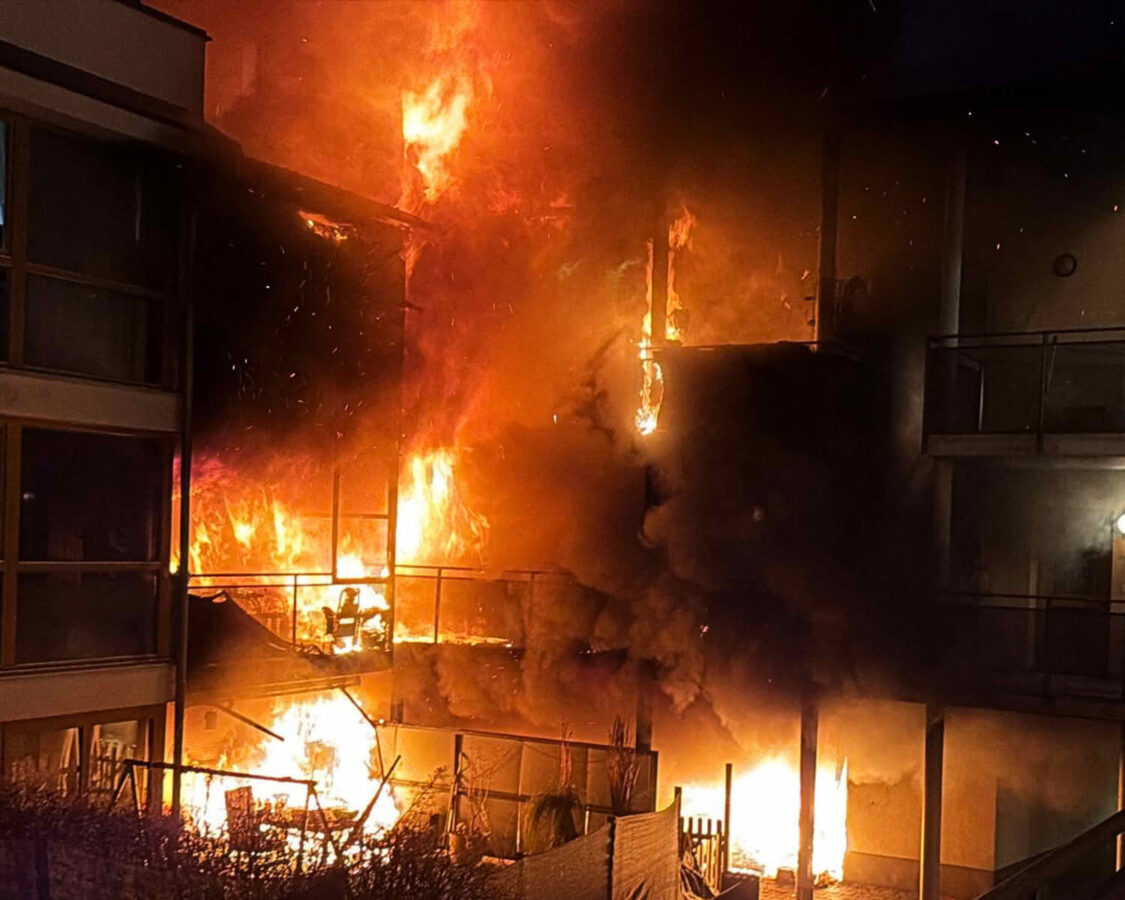 Großbrand einer Wohnanlage