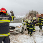 AFK Mondsee: Glimpflicher Ausgang nach Alarmierung „Personenrettung – Vater und Kind im PKW eingeschlossen“
