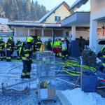 FF Eisbach-Rein: Zimmerbrand in Schirning – Person und Tiere gerettet