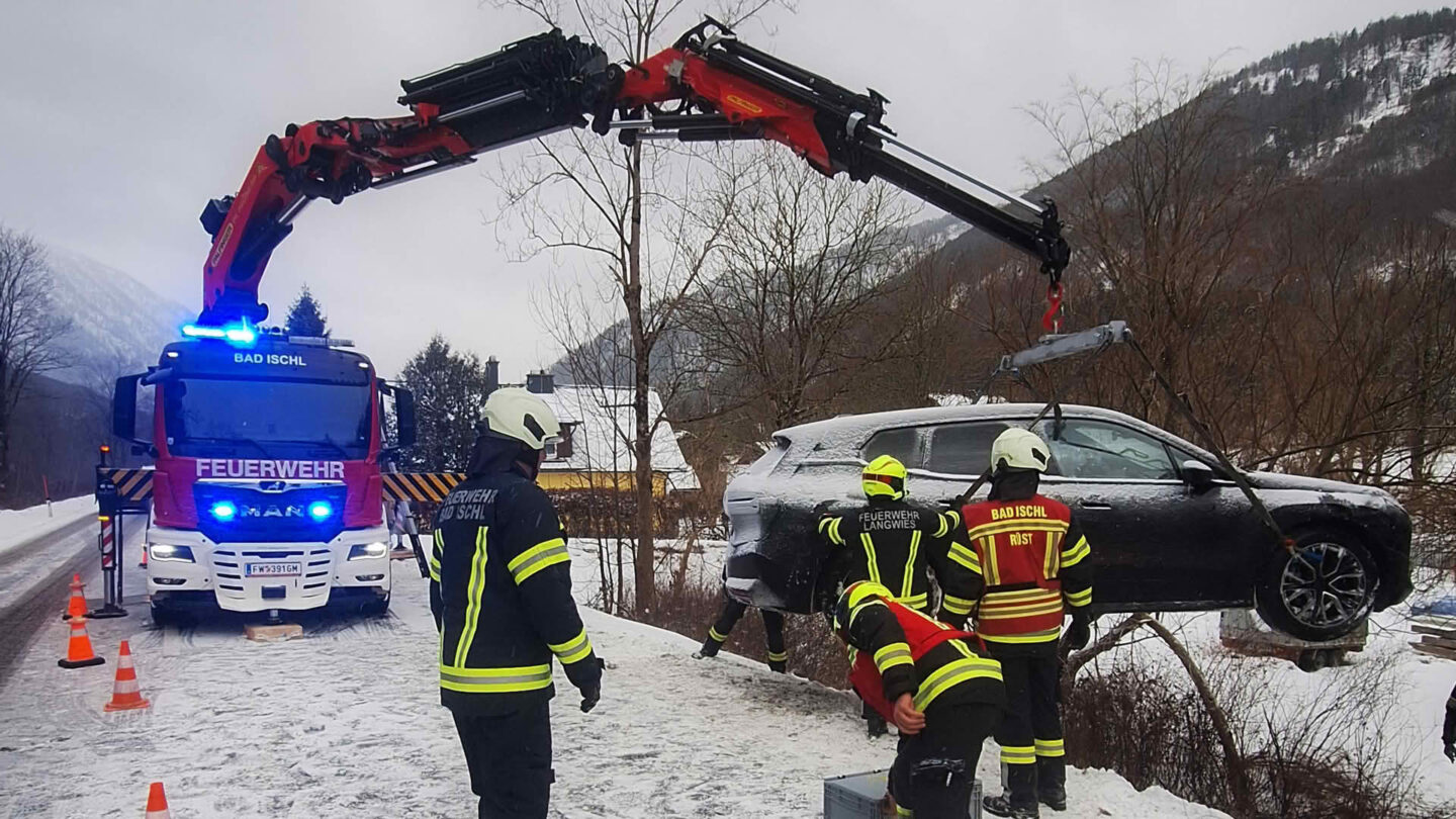 2 Fahrzeugbergungen