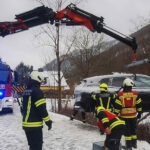 FF Bad Ischl: 2 Fahrzeugbergungen