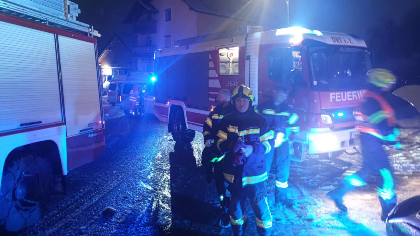 FF Ort im Innkreis - Verkehrsunfall PKW