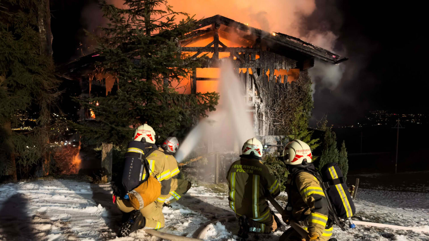 Ferienhütte in Hart im Zillertal in Vollbrand