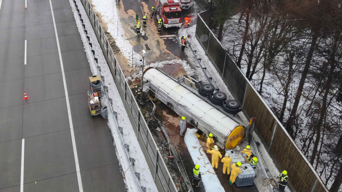 LKW-Unfall auf der A2 Südautobahn bei Wernberg
