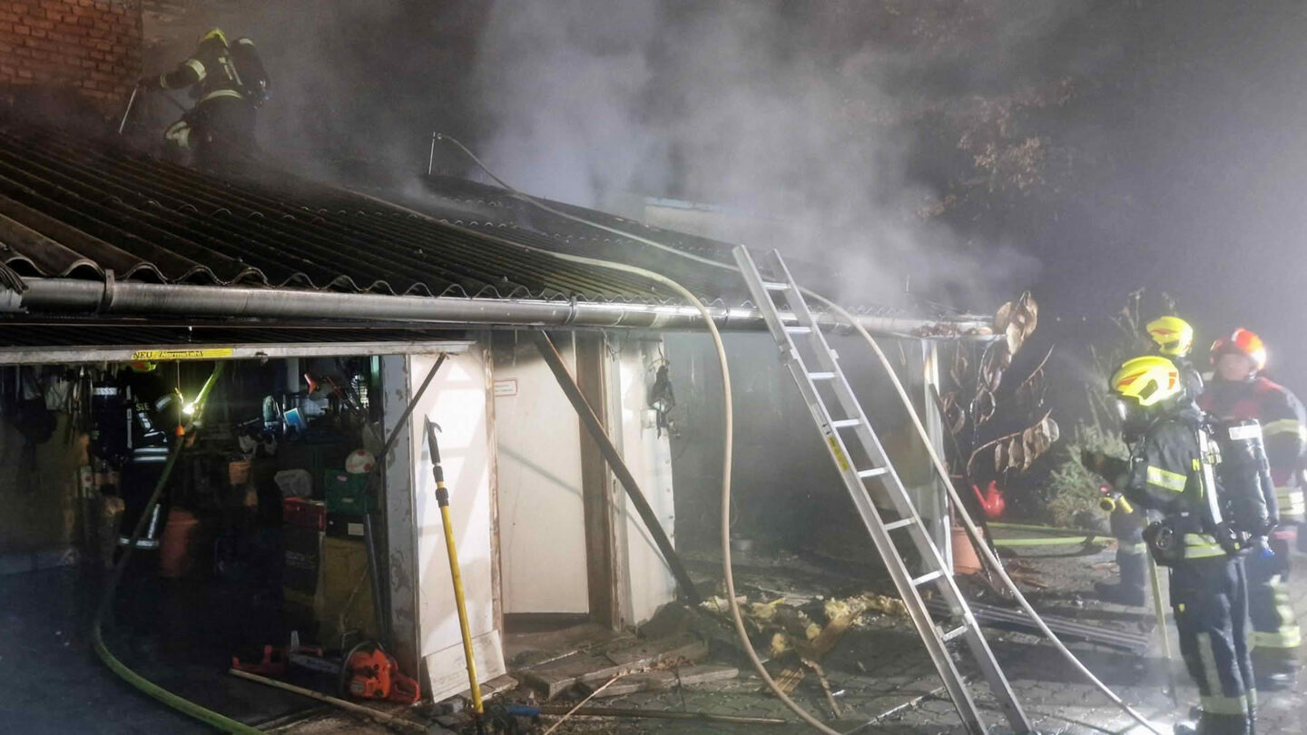 Brand eines Nebengebäudes