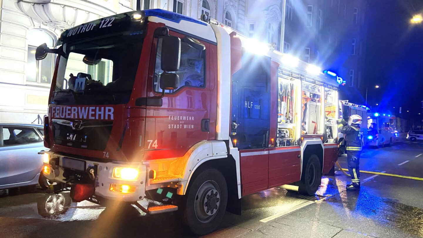 Zimmervollbrand in Meidling