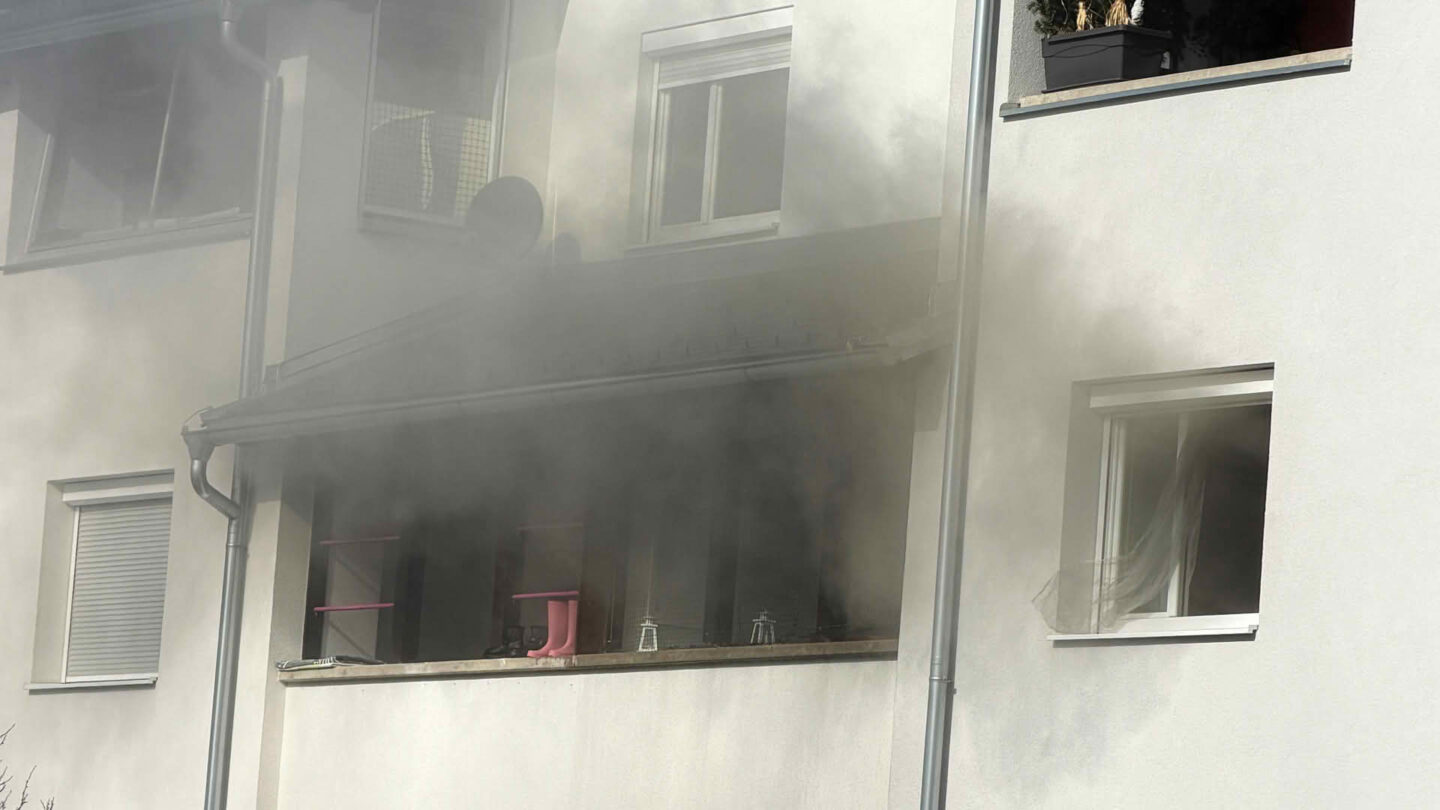 Ausgedehnter Küchenbrand