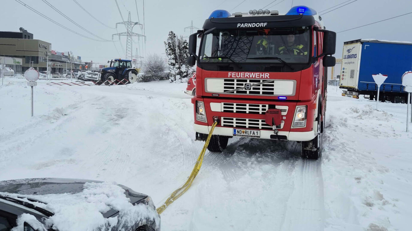 Schneechaos in Parndorf