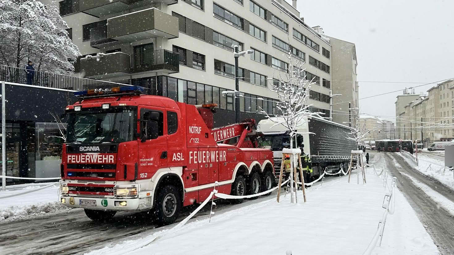 BF Wien: Einsätze aufgrund des Schneefalls