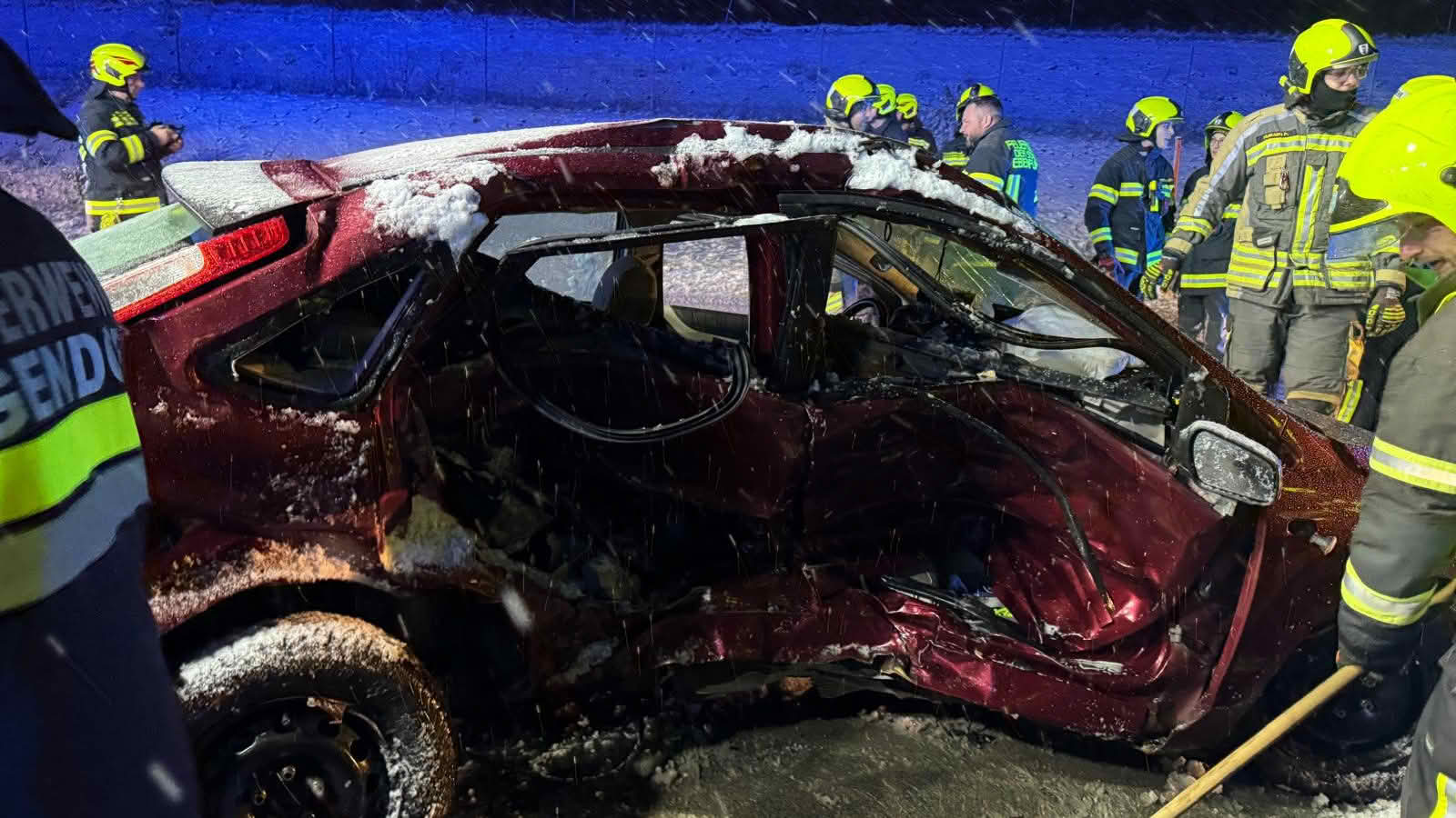 FF Haschendorf: Verkehrsunfall mit Menschenrettung und 5 Fahrzeugen