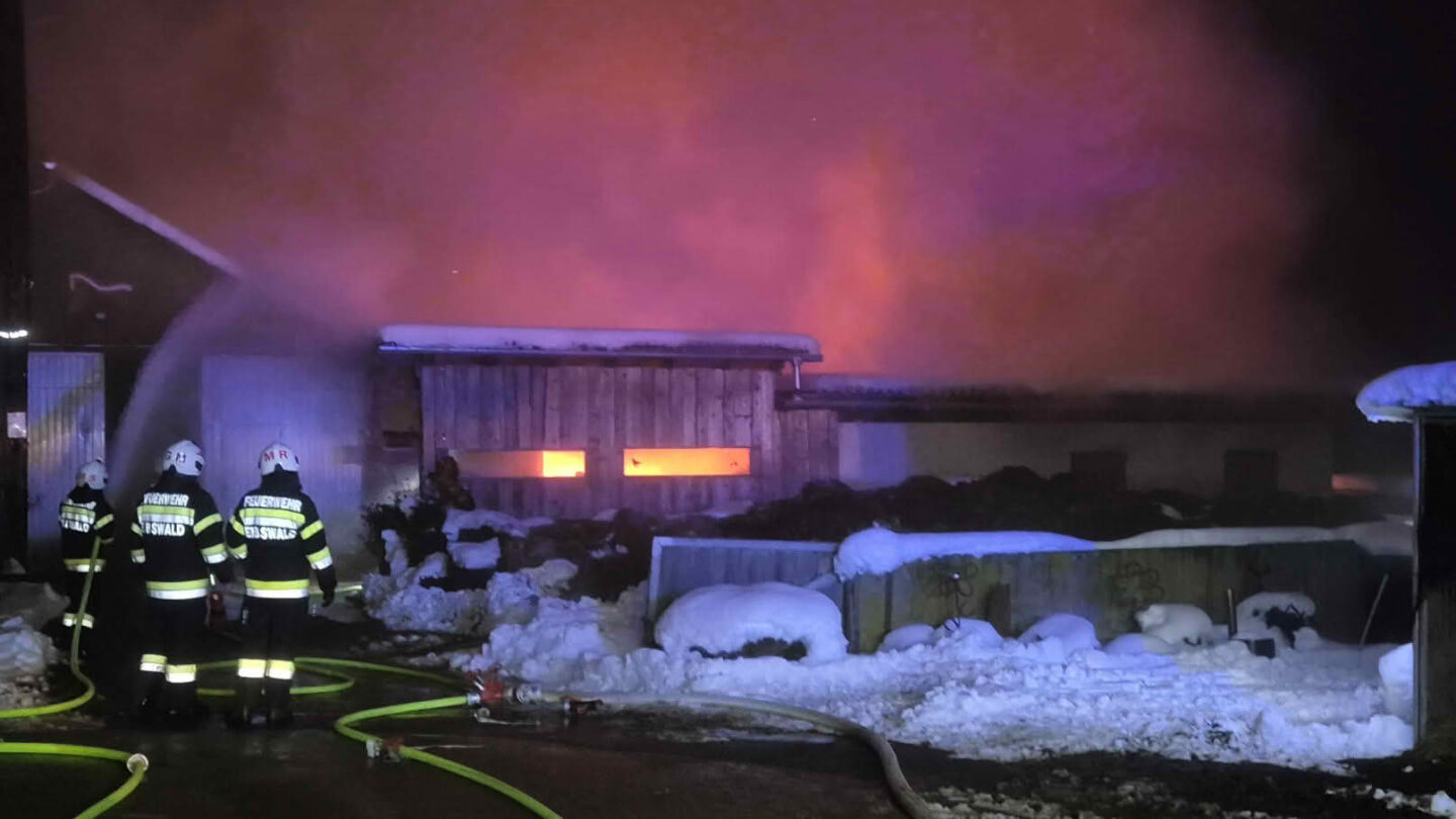Wirtschaftsgebäudebrand in Aibl