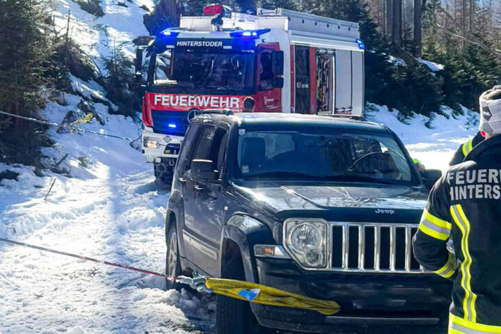 FF Hinterstoder: Wochenendausflug endet mit Feuerwehreinsatz