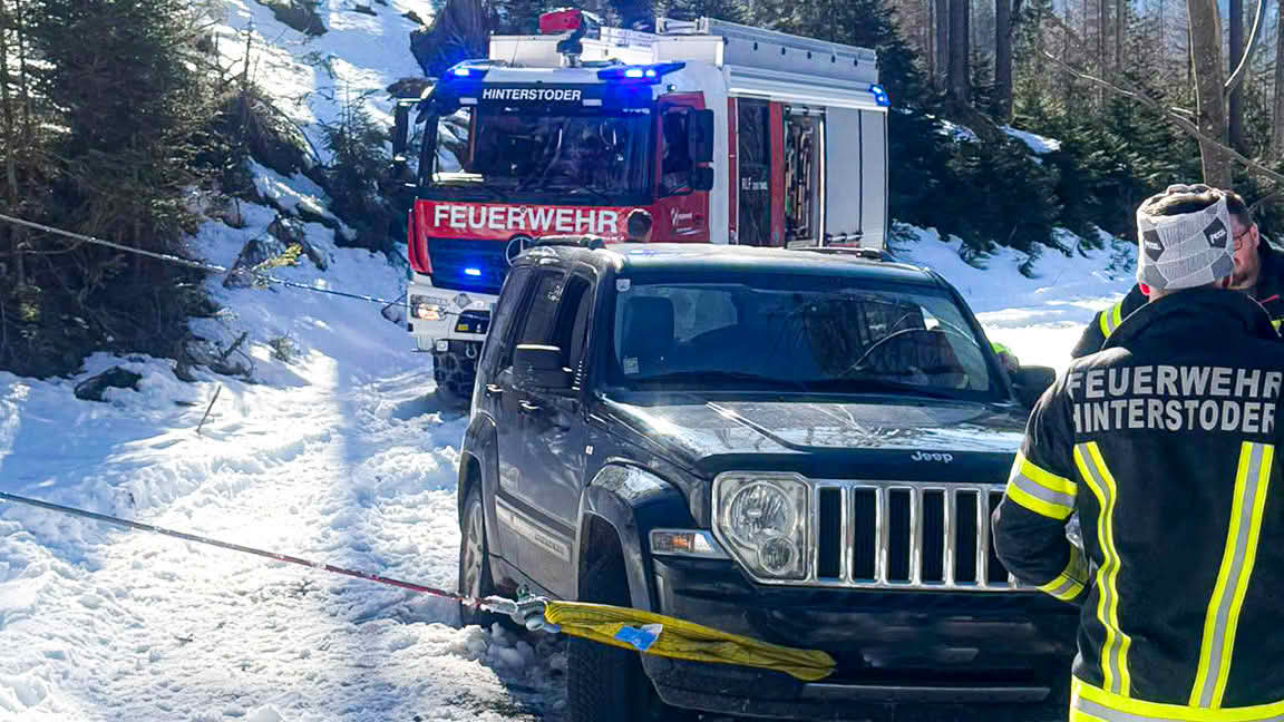 FF Hinterstoder: Wochenendausflug endet mit Feuerwehreinsatz