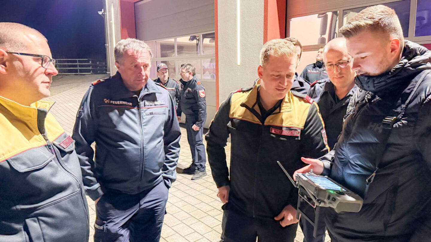 Länderübergreifender Erfahrungsaustausch von 16 Drohnengruppen