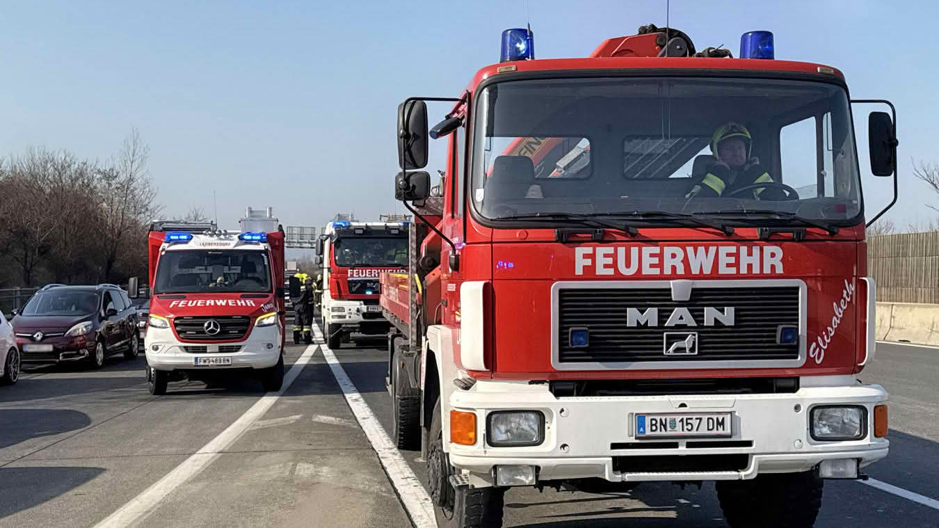 Senior verunfallt bei der Ausfahrt Baden auf der A2