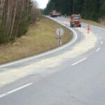 BFK Waidhofen/Thaya: Drei Kilometer lange Ölspur auf der B5