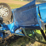 BFK Waidhofen/Thaya: Zwei Verletzte nach Unfall und Überschlag