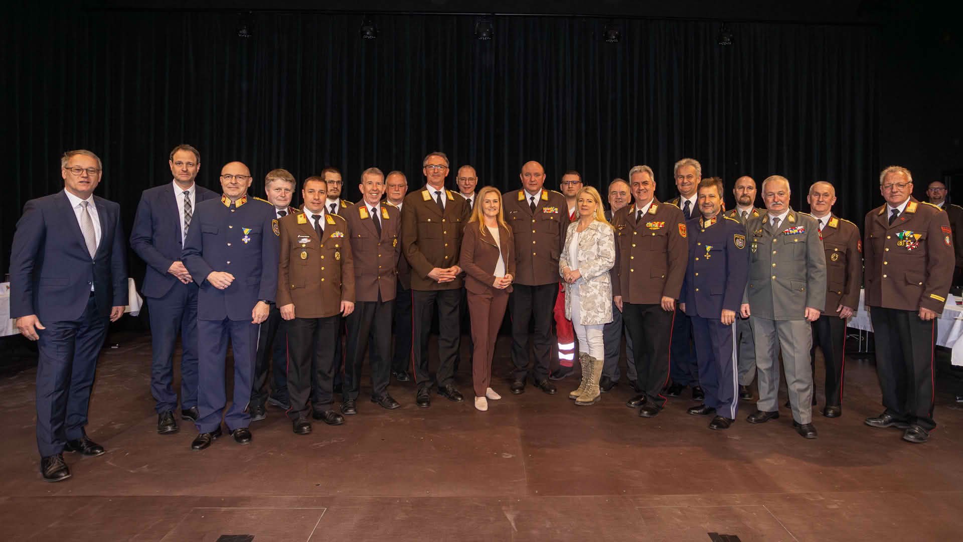 BFKDO Wiener Neustadt: Bezirksfeuerwehrtag in Bad Schönau