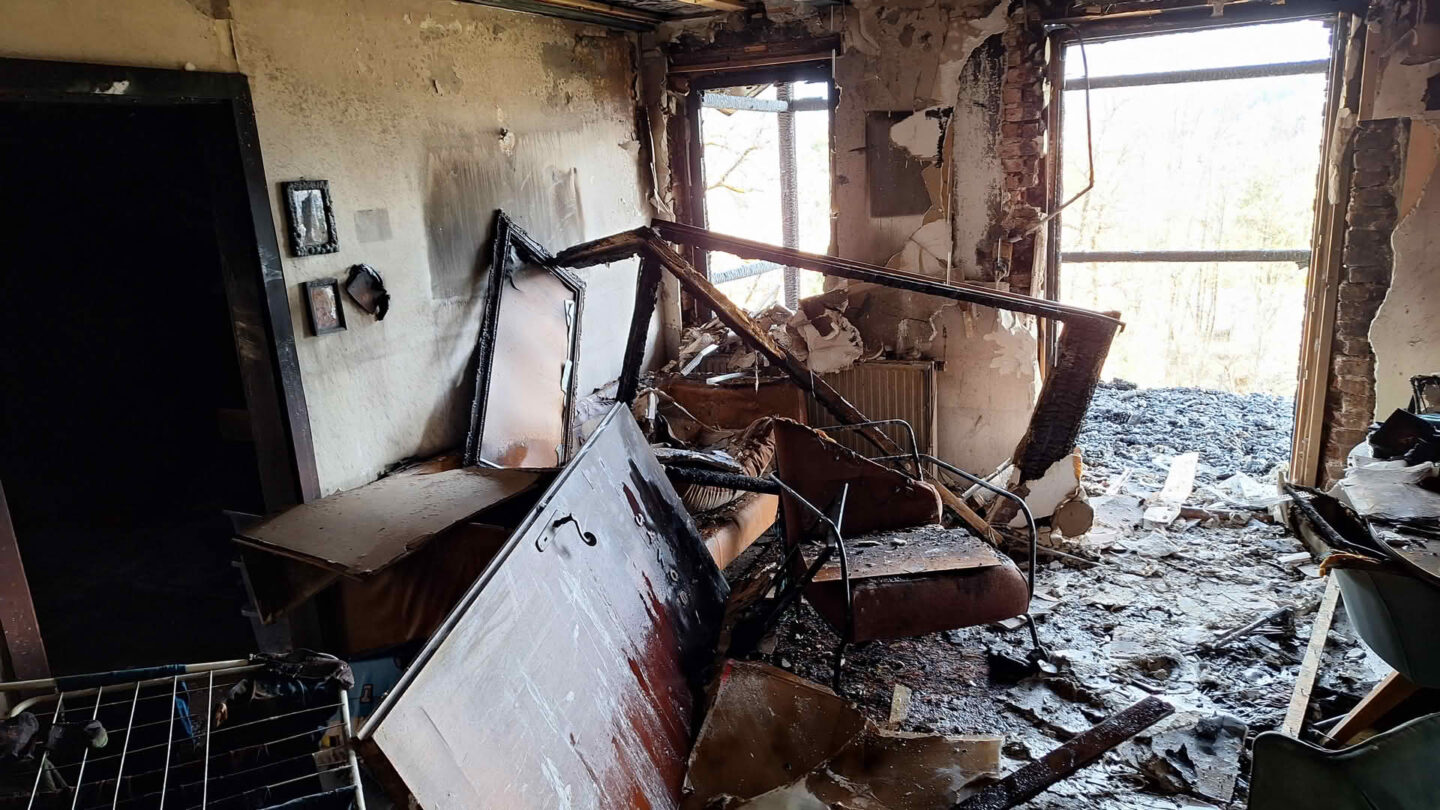 Massiver Dachstuhlbrand