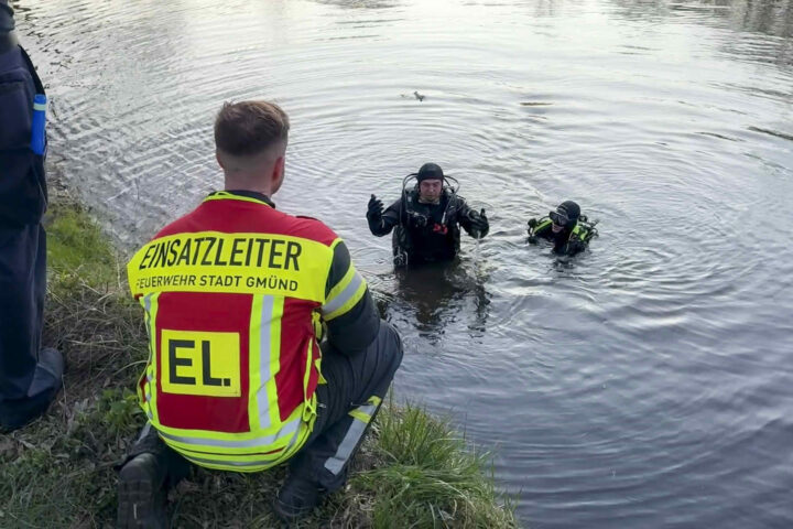 BFKDO Gmünd: Fahrzeug in Lainsitz gestürzt – Dramatische Rettung aus eiskaltem Wasser