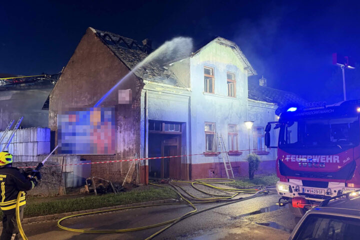 BFKDO Gänserndorf: Wohnhausbrand Mannersdorf an der March