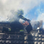 HFW Villach: Dachstuhlbrand in Villach-Drobollach 6 Feuerwehren im Einsatz