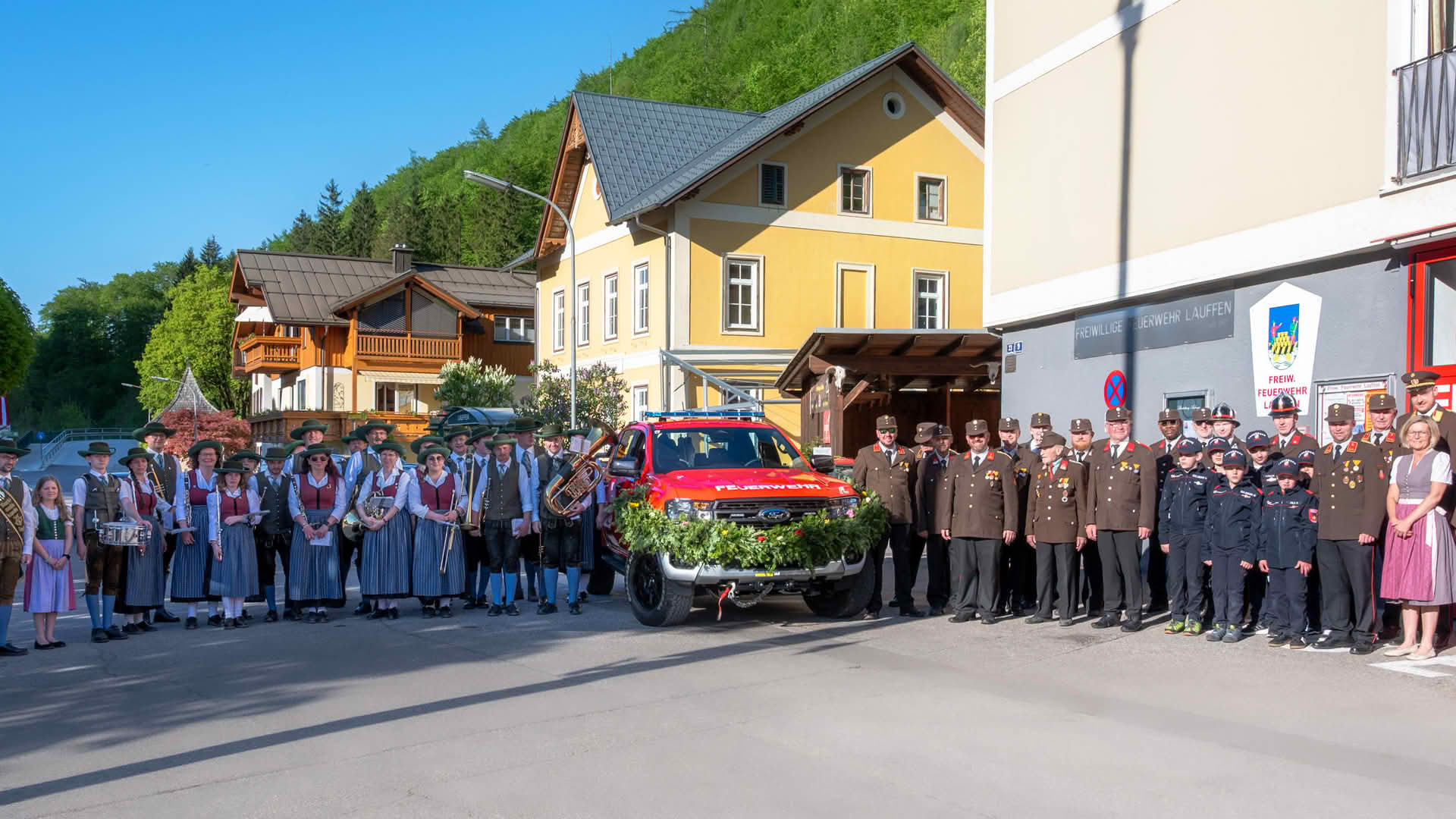 FF Lauffen: Florianifeier und Fahrzeugsegnung