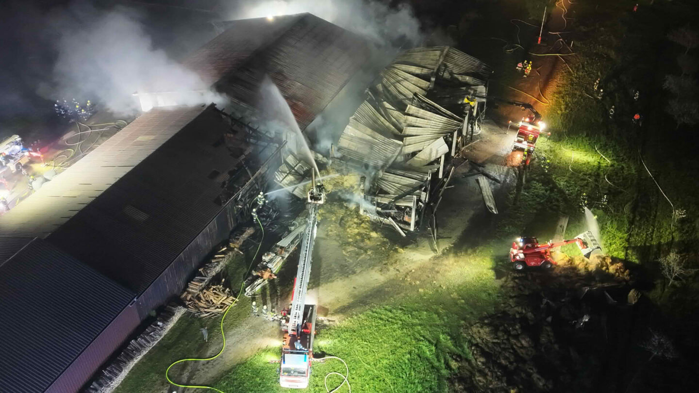 Brand eines Landwirtschaftlichen Betriebs in Hollenstein