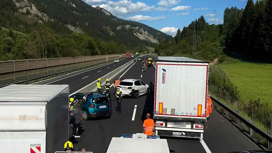 Schwerere Verkehrsunfall A9 bei Mautern