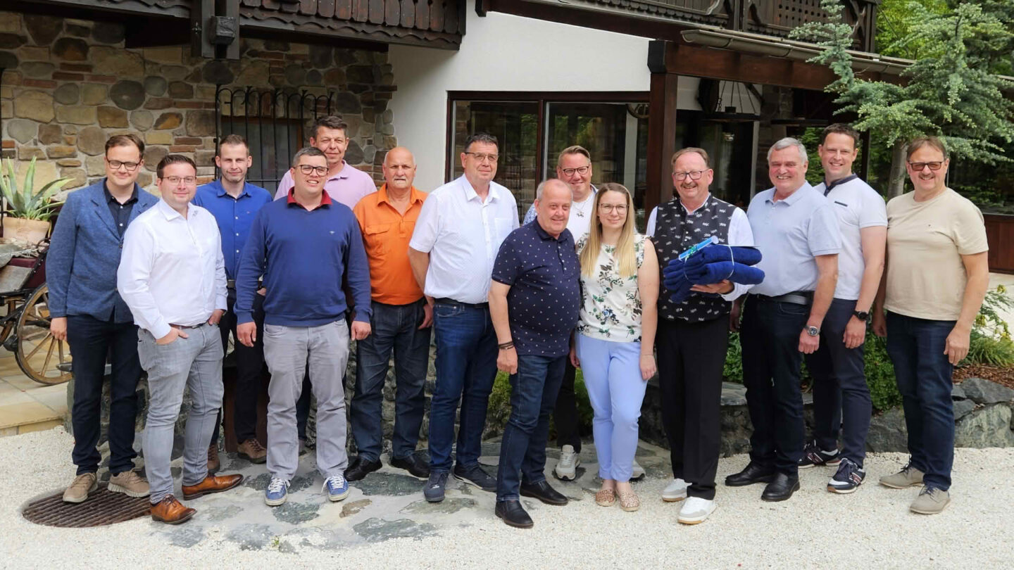 Bekleidungschef Günther feiert den 60er